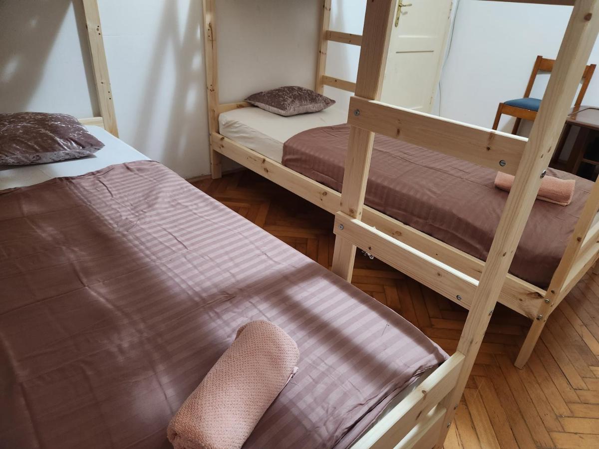 Hostel Queen Centar Спліт Екстер'єр фото